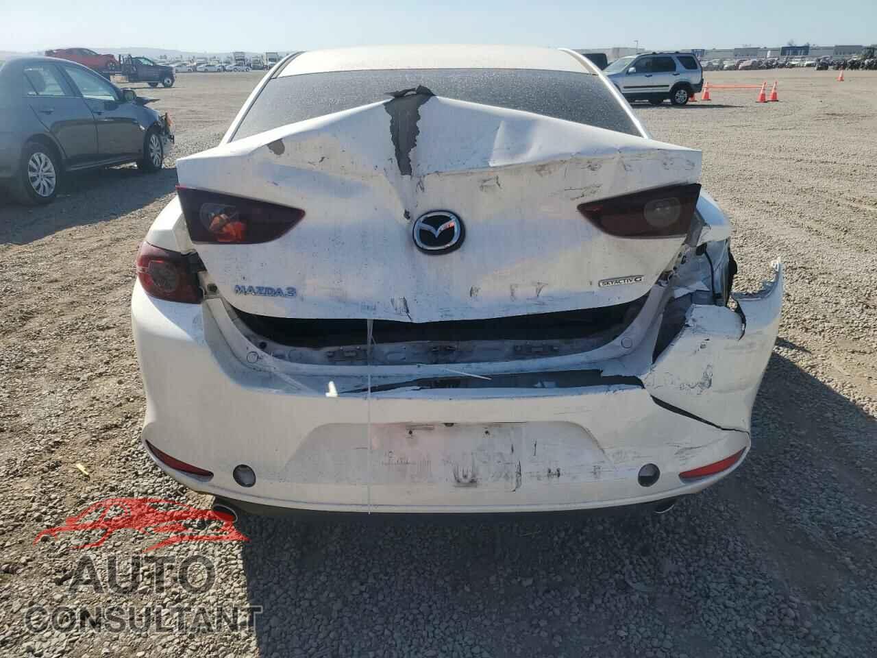 MAZDA 3 2019 - JM1BPABL7K1111191