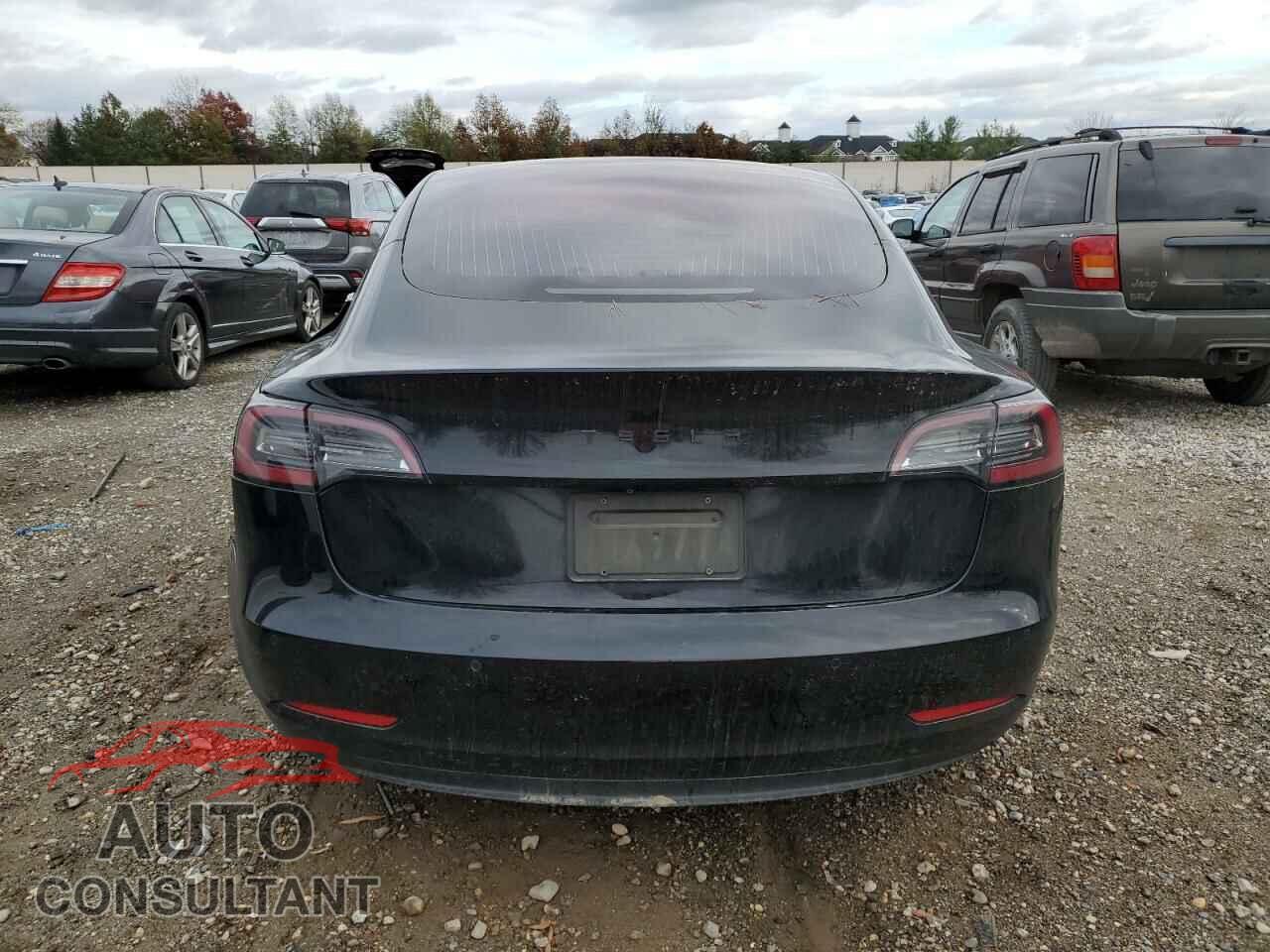 TESLA MODEL 3 2019 - 5YJ3E1EA8KF317261