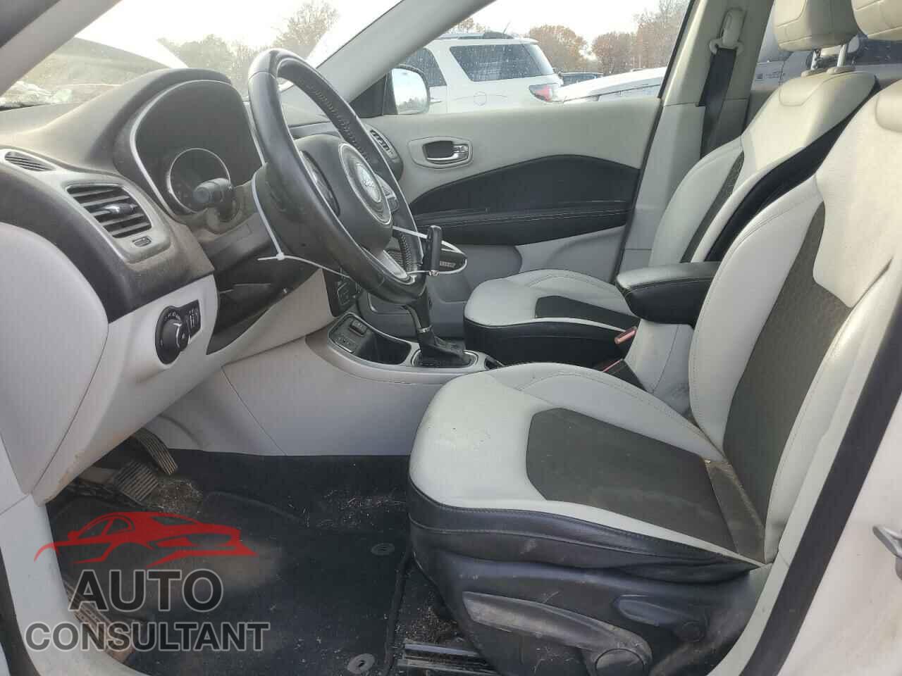 JEEP COMPASS 2019 - 3C4NJCBB5KT832653