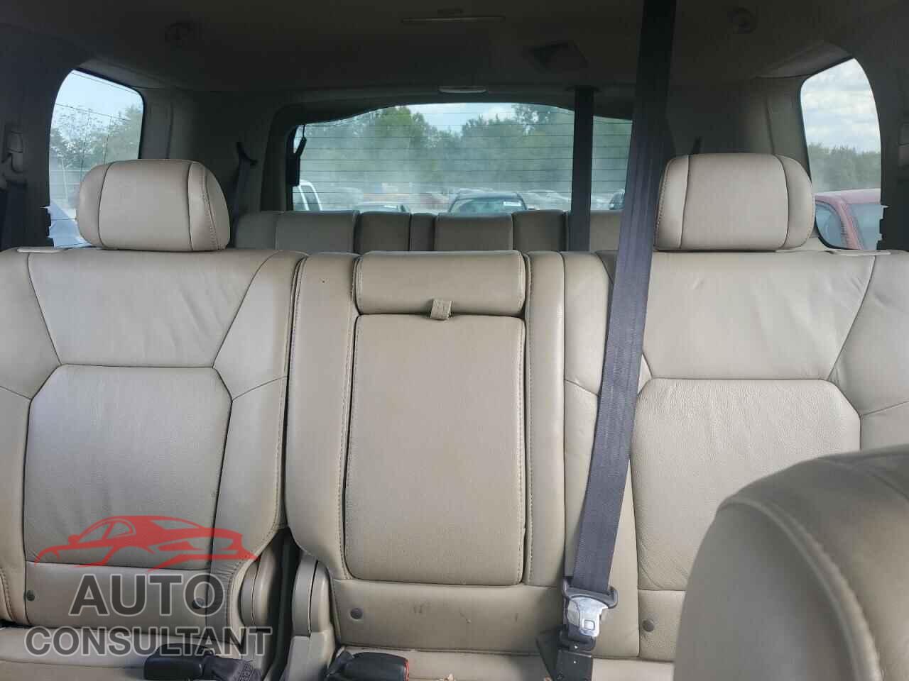 HONDA PILOT 2011 - 5FNYF3H59BB013983