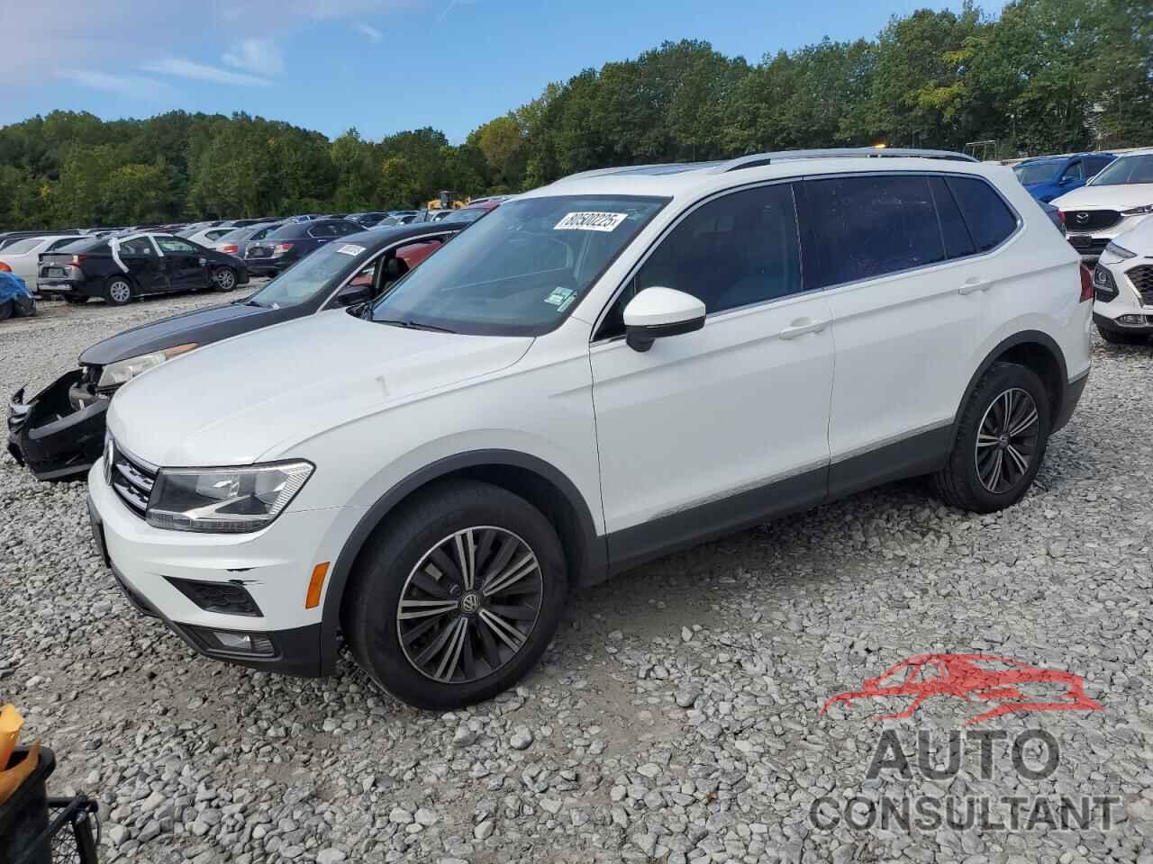 VOLKSWAGEN TIGUAN 2019 - 3VV2B7AX7KM158585