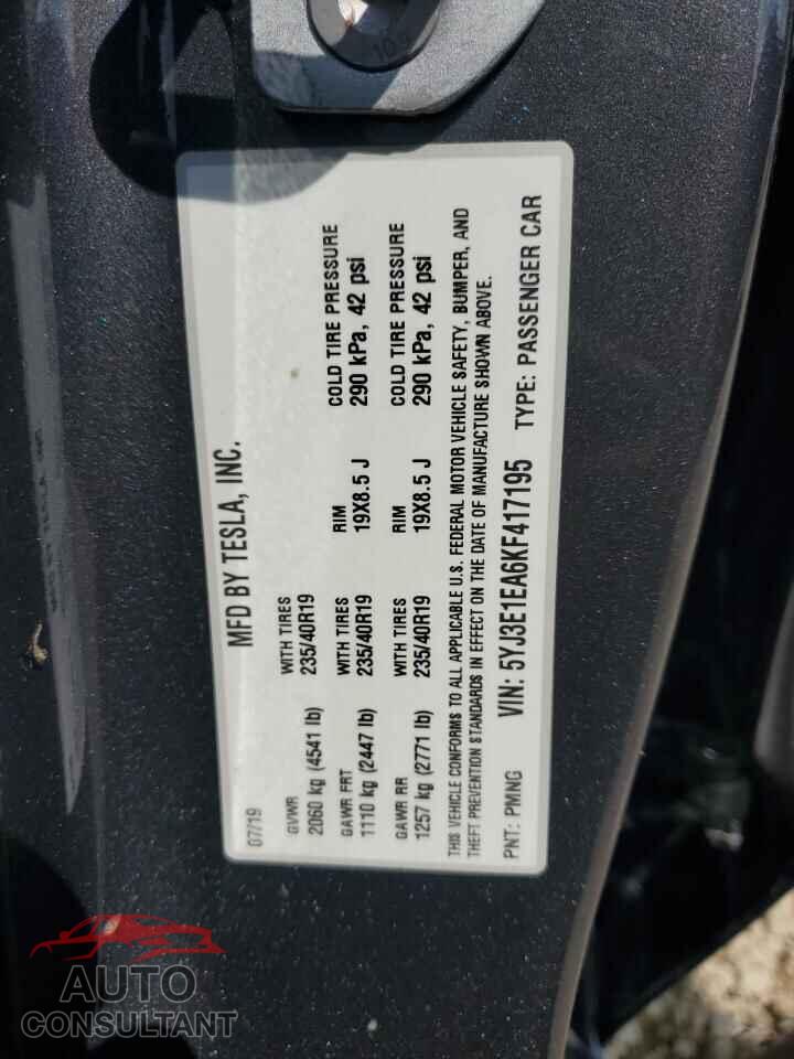 TESLA MODEL 3 2019 - 5YJ3E1EA6KF417195