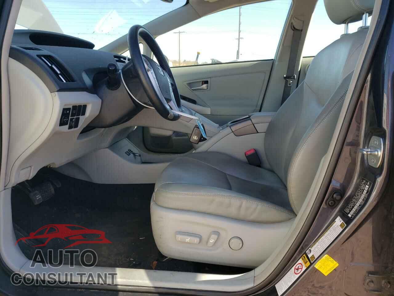 TOYOTA PRIUS 2013 - JTDKN3DU5D5583571