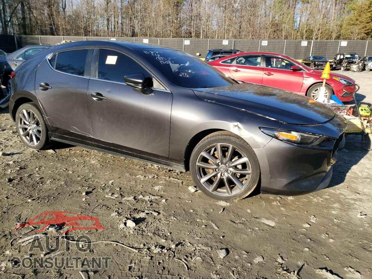 MAZDA 3 2019 - JM1BPAJM3K1120187