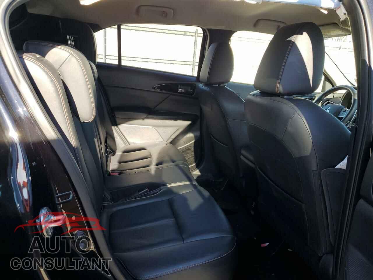 MITSUBISHI ECLIPSE 2018 - JA4AT5AAXJZ060486