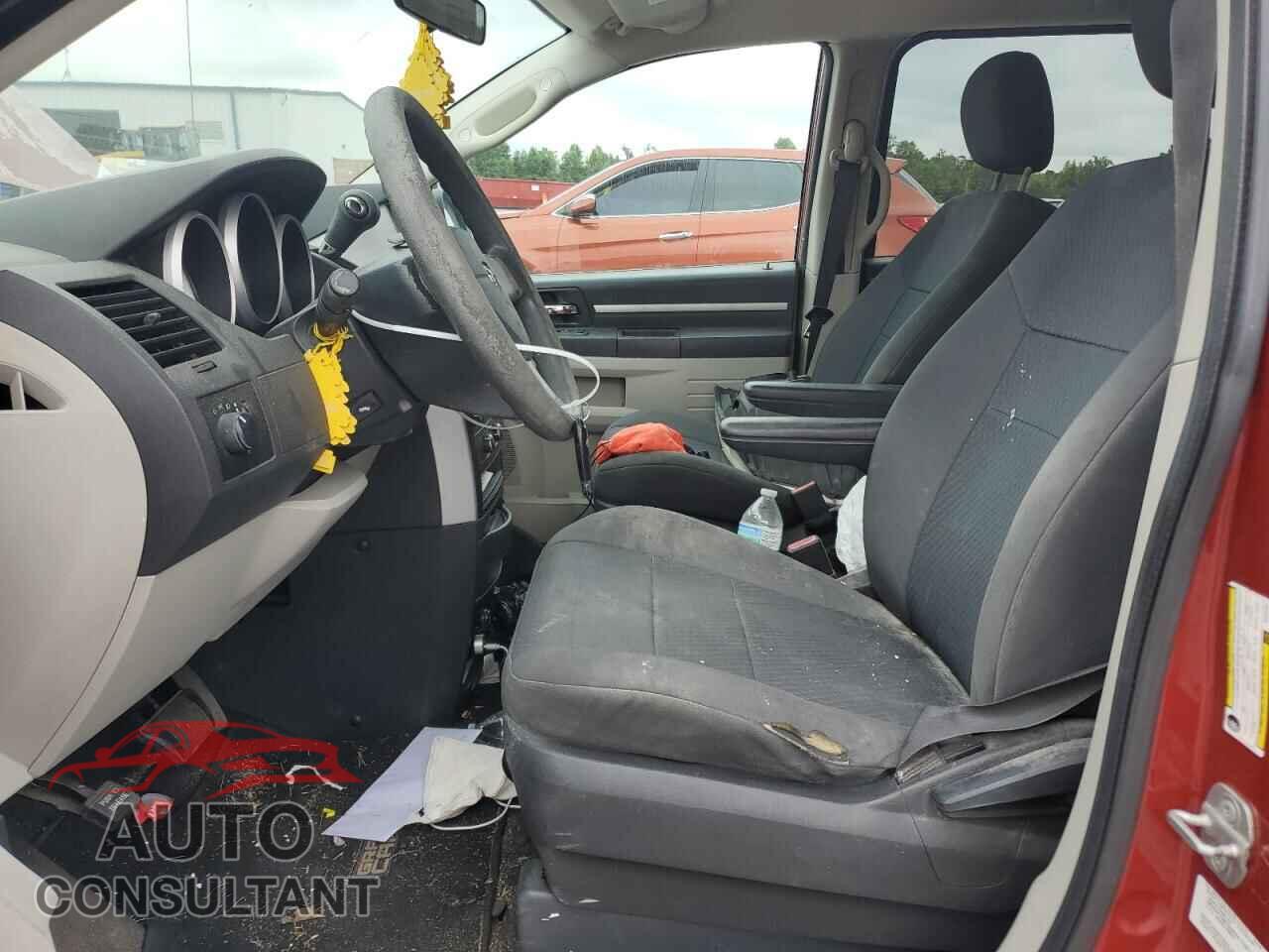 DODGE CARAVAN 2010 - 2D4RN4DE2AR108104