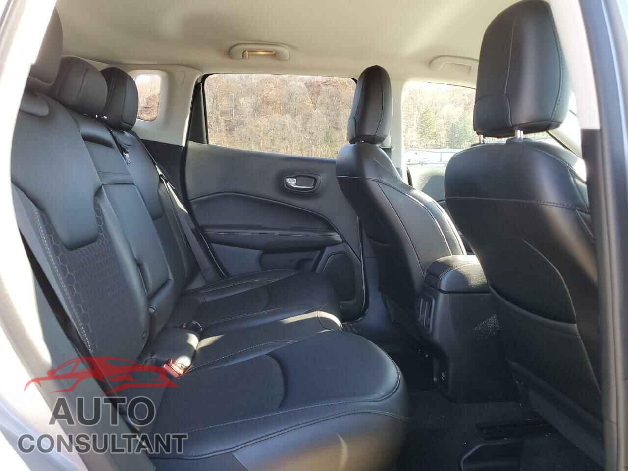 JEEP COMPASS 2020 - 3C4NJDBB8LT116126