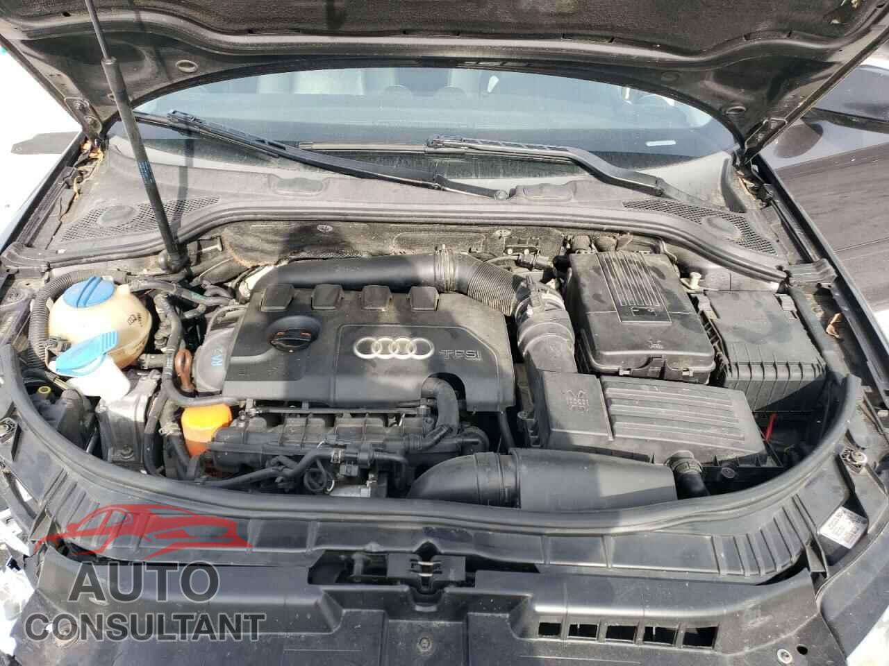 AUDI A3 2012 - WAUBEAFM8CA166143