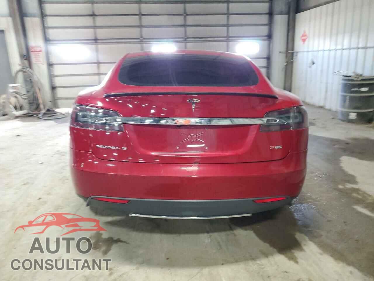 TESLA MODEL S 2014 - 5YJSA1H18EFP57052