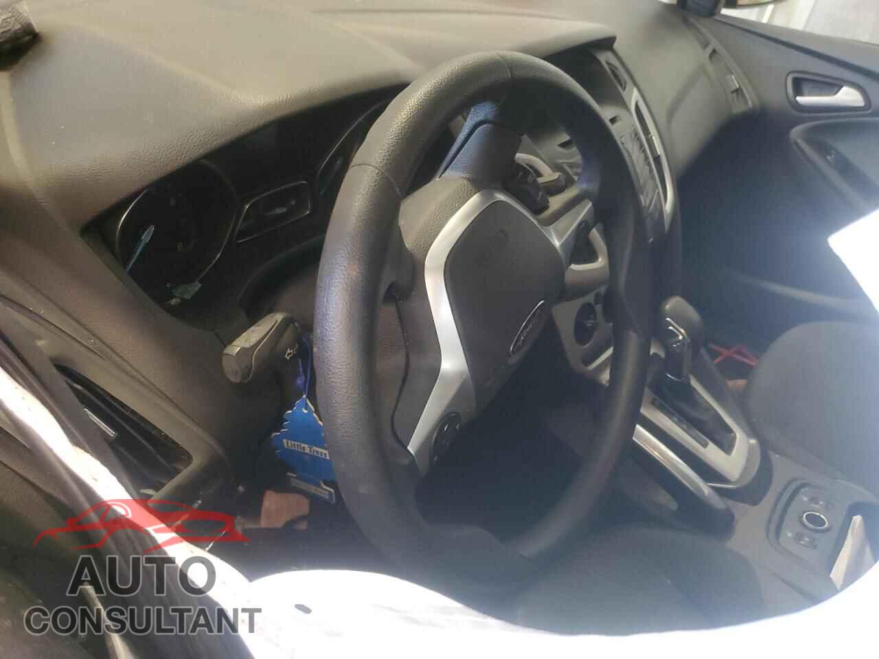 FORD FOCUS 2014 - 1FADP3K23EL107908