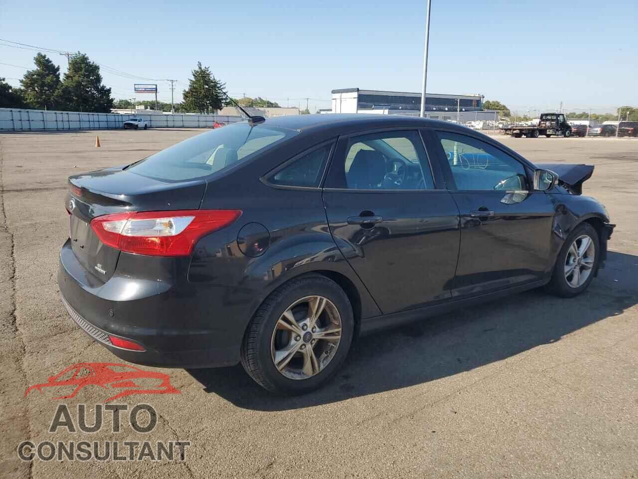 FORD FOCUS 2014 - 1FADP3F2XEL405348