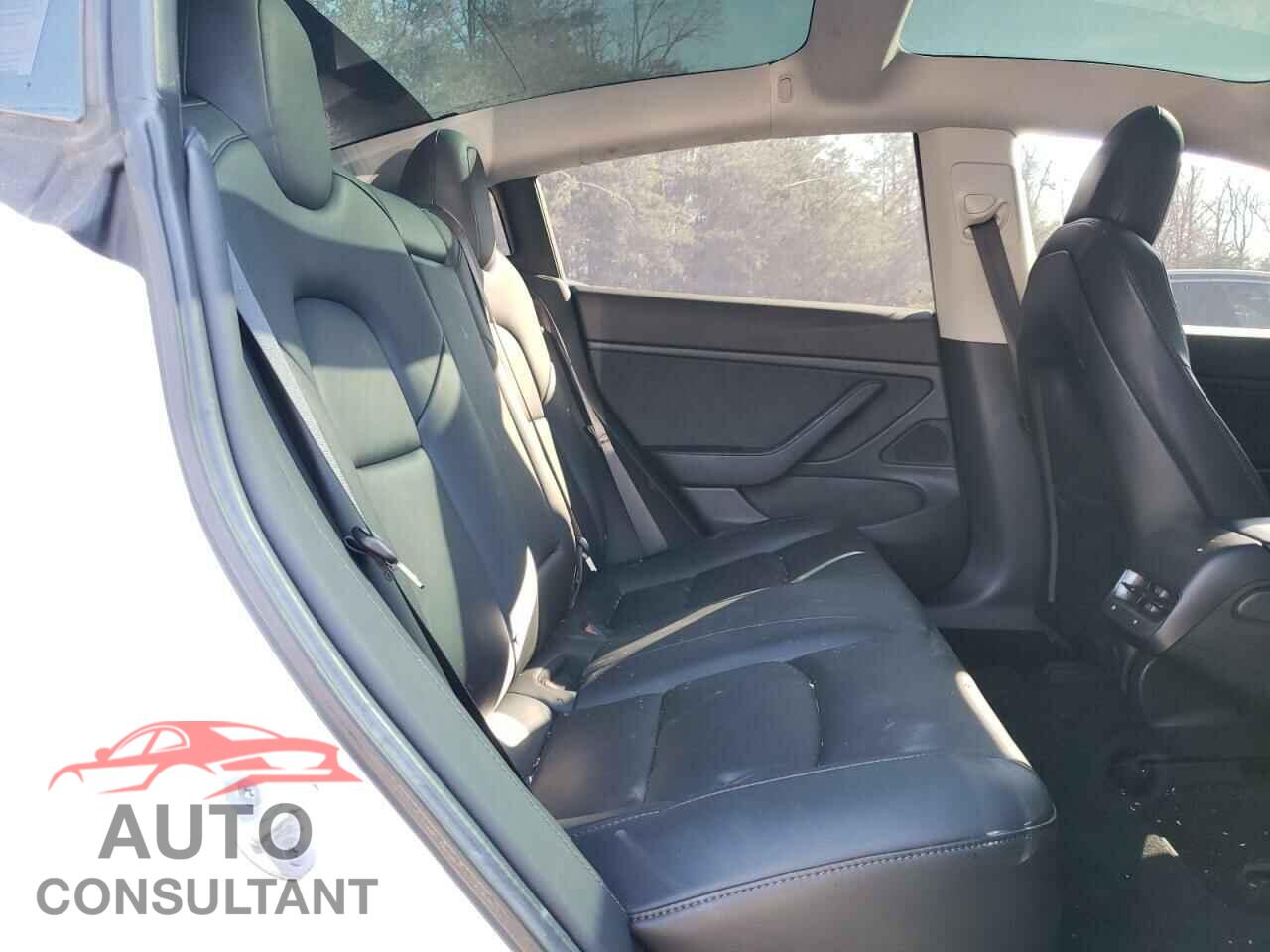 TESLA MODEL 3 2018 - 5YJ3E1EB7JF120783