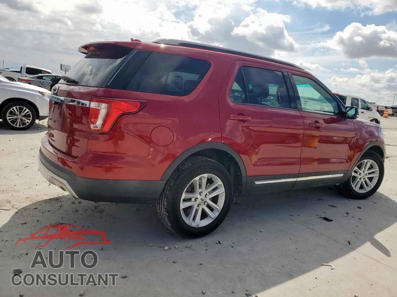 FORD EXPLORER 2017 - 1FM5K7D82HGB30675