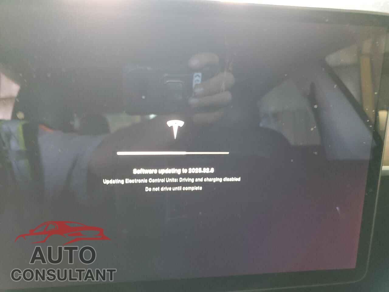 TESLA MODEL 3 2021 - 5YJ3E1EB3MF939150
