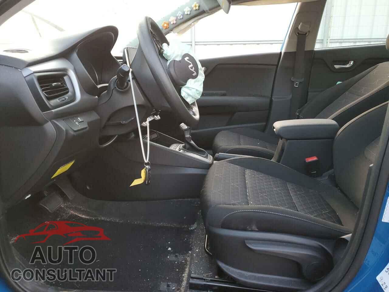 KIA RIO 2023 - 3KPA24AD3PE552231