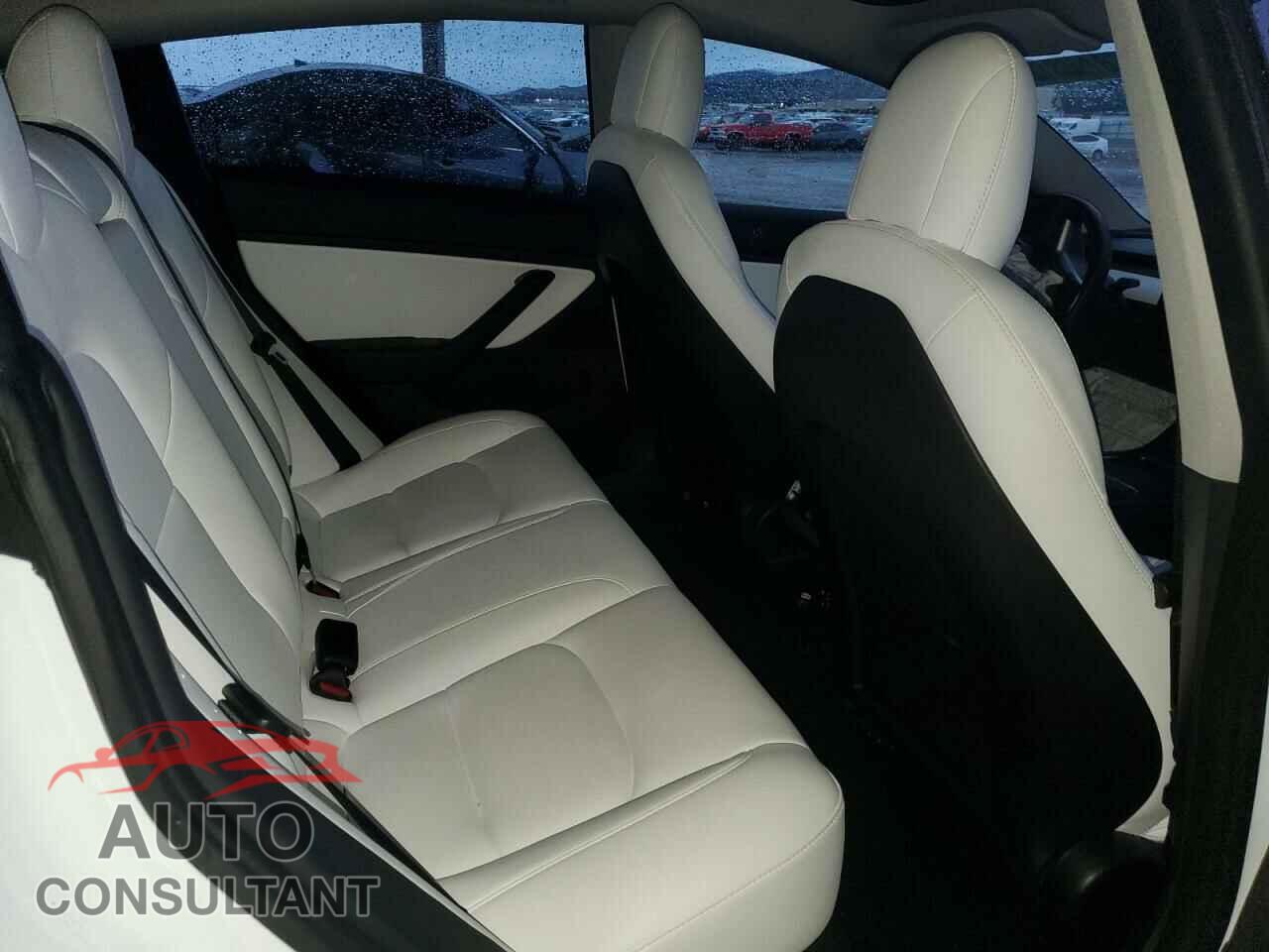TESLA MODEL 3 2021 - 5YJ3E1EB6MF868932