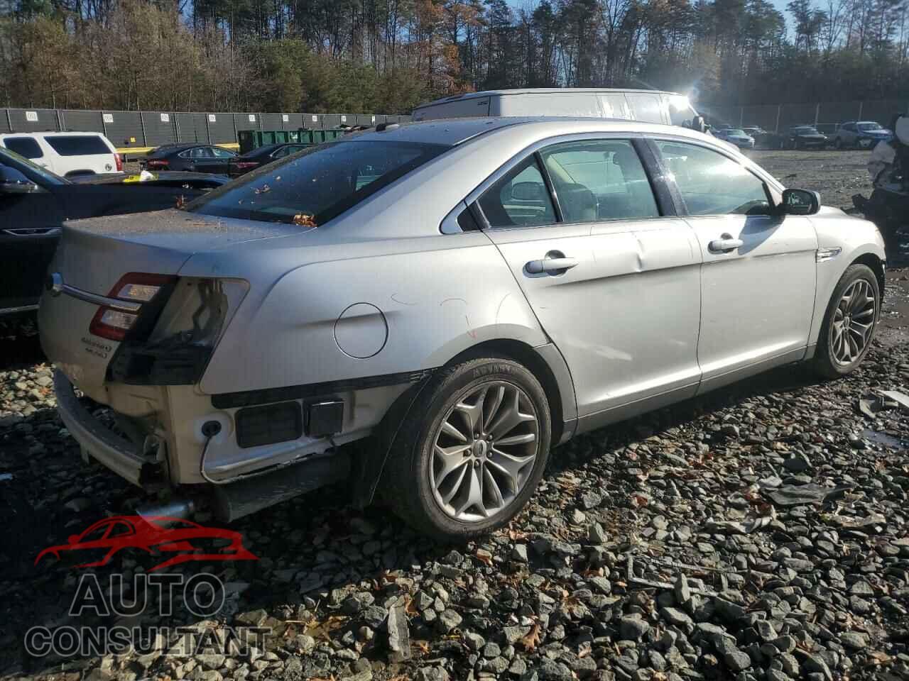 FORD TAURUS 2013 - 1FAHP2F82DG102345