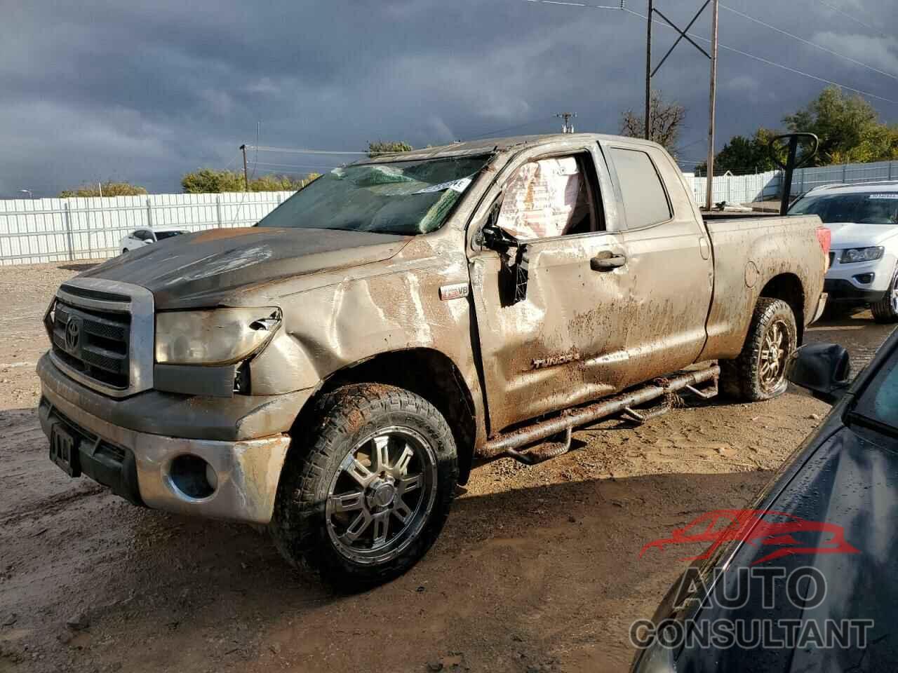 TOYOTA TUNDRA 2012 - 5TFUW5F15CX250004