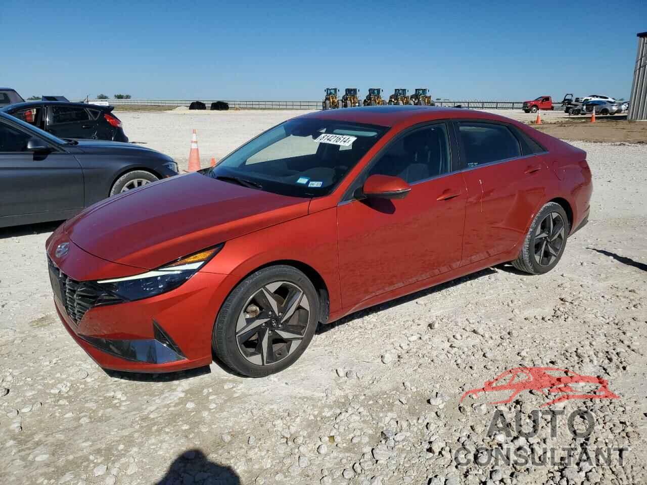 HYUNDAI ELANTRA 2021 - KMHLP4AG8MU138553