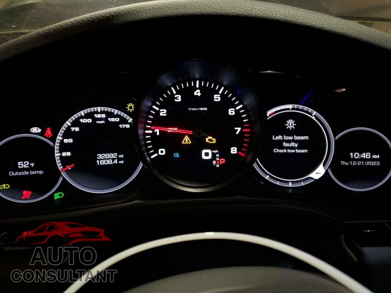PORSCHE CAYENNE 2021 - WP1AA2AY0MDA08128