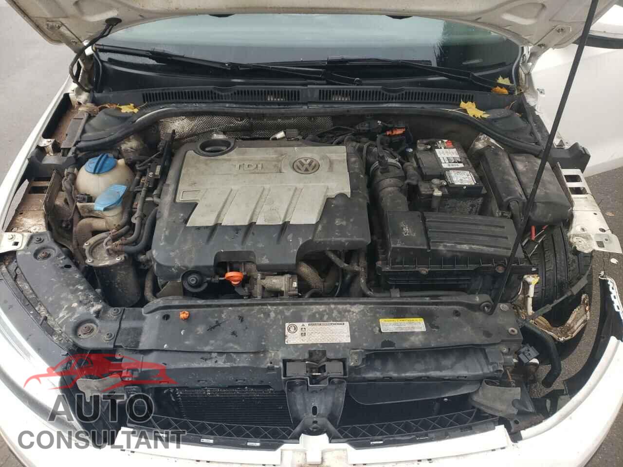 VOLKSWAGEN JETTA 2013 - 3VWLL7AJ9DM388530