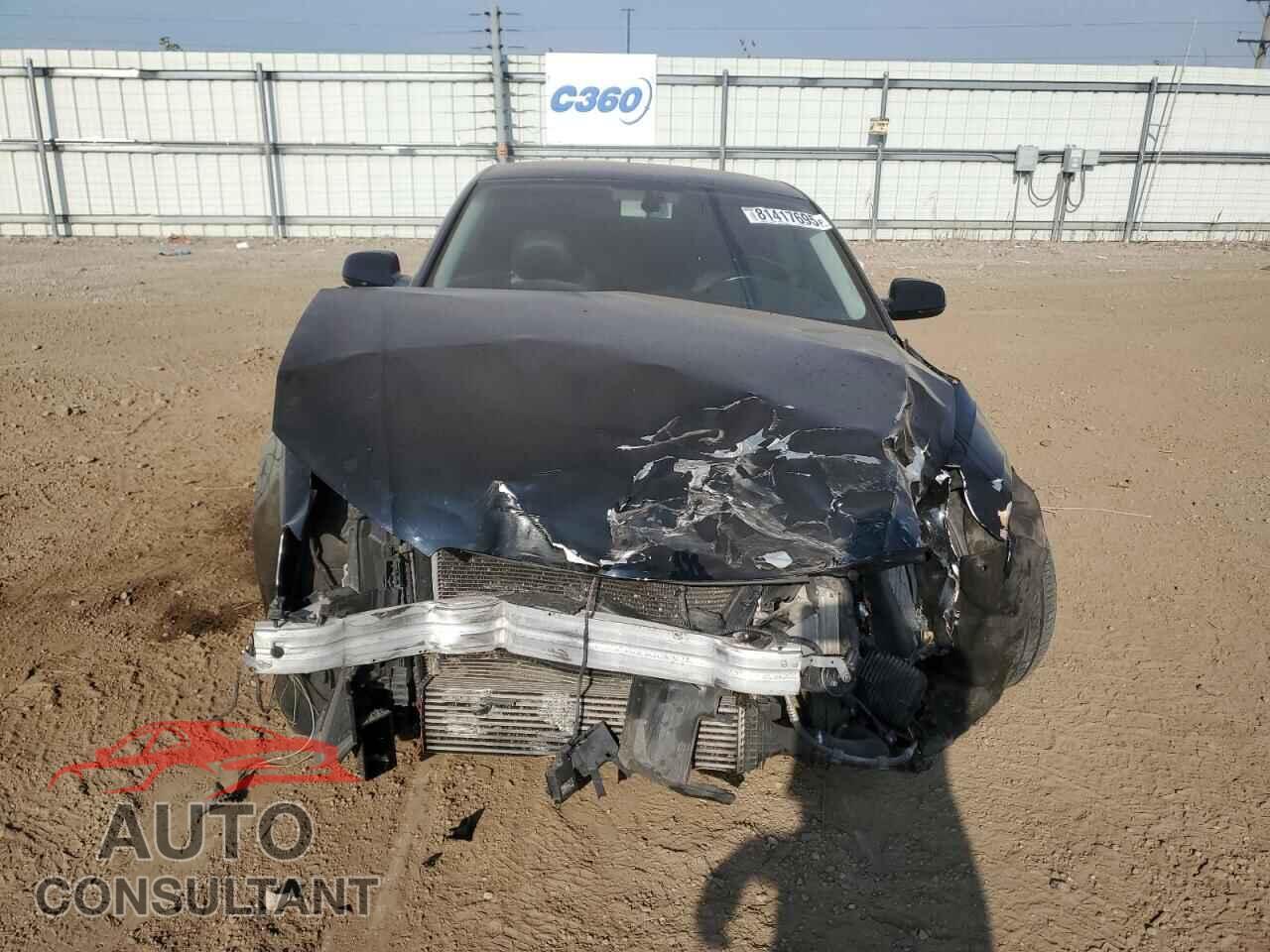 AUDI A5 2010 - WAULFAFR9AA055403