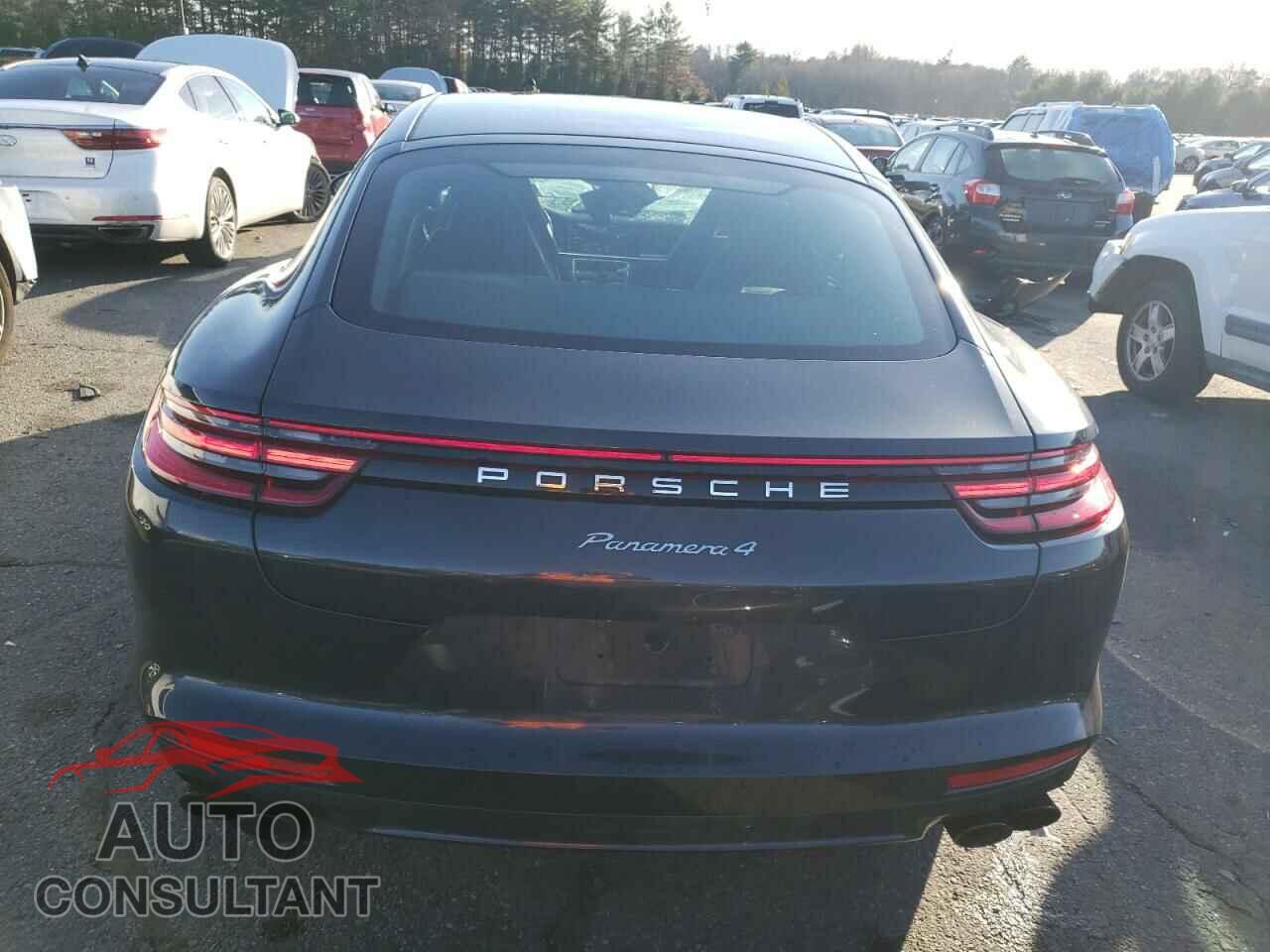 PORSCHE PANAMERA 2020 - WP0AA2A7XLL103843