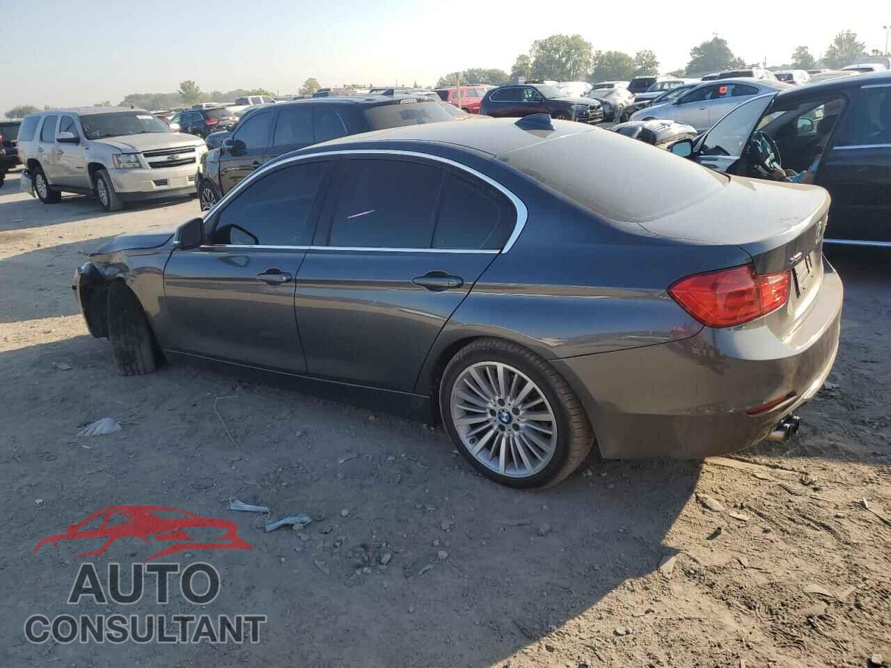 BMW 3 SERIES 2014 - WBA3B3C50EF544676