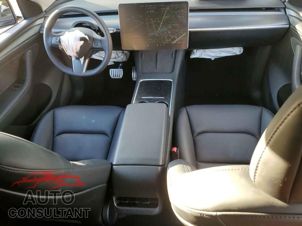 TESLA MODEL Y 2023 - 7SAYGDEF5PF597440