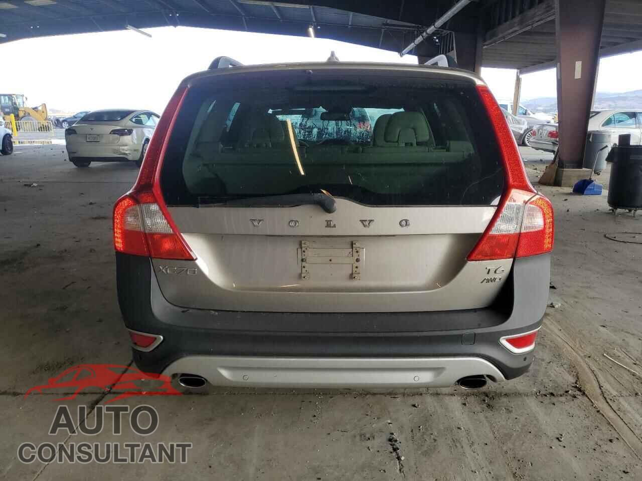 VOLVO XC70 2013 - YV4902BZ2D1158562