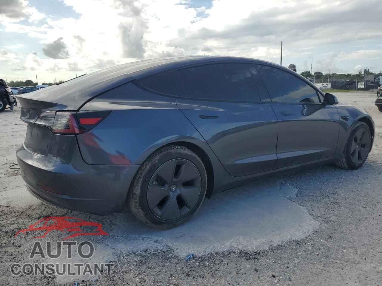 TESLA MODEL 3 2021 - 5YJ3E1EA6MF854083