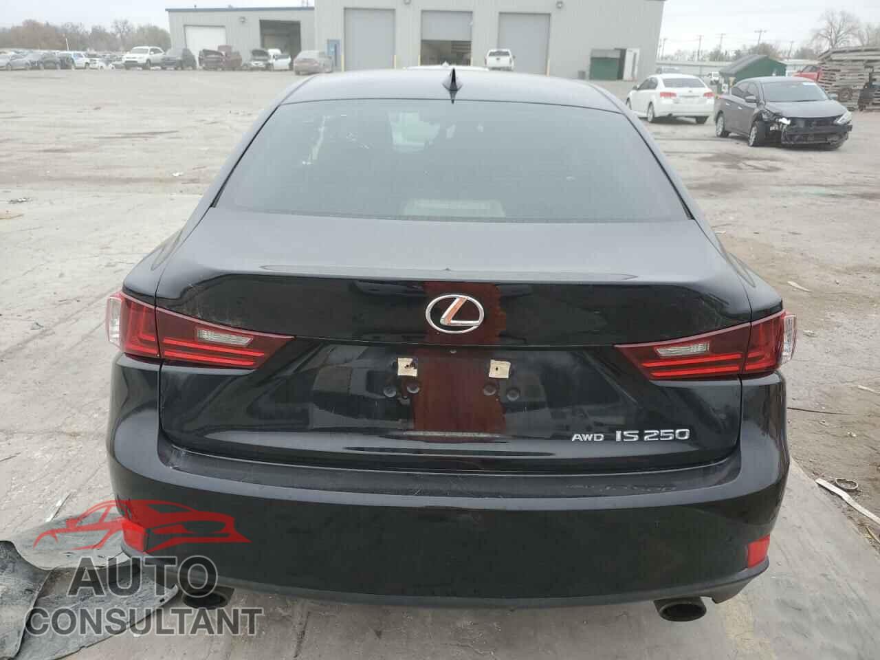 LEXUS IS 2014 - JTHCF1D29E5006689
