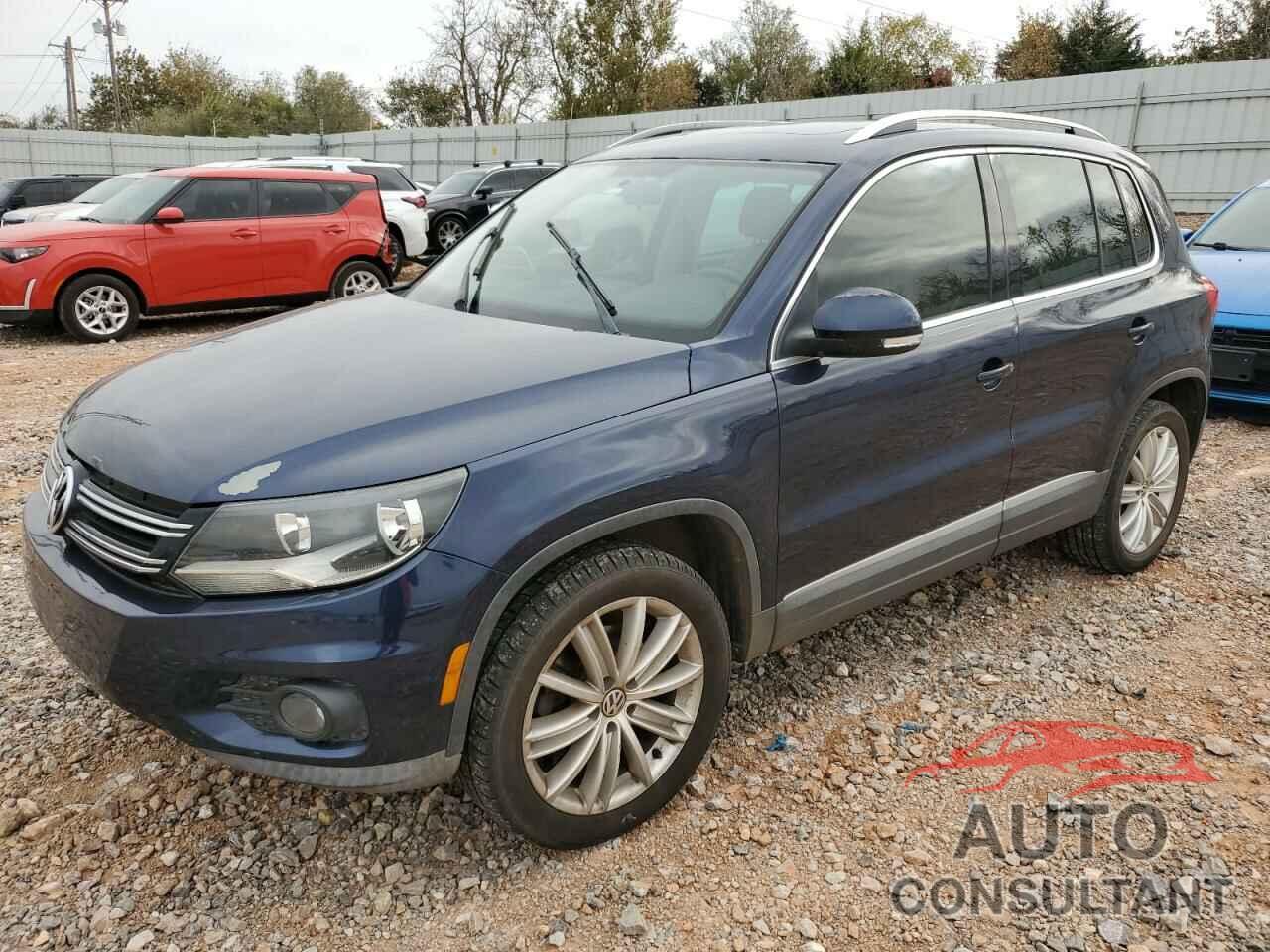 VOLKSWAGEN TIGUAN 2012 - WVGAV7AX0CW504152