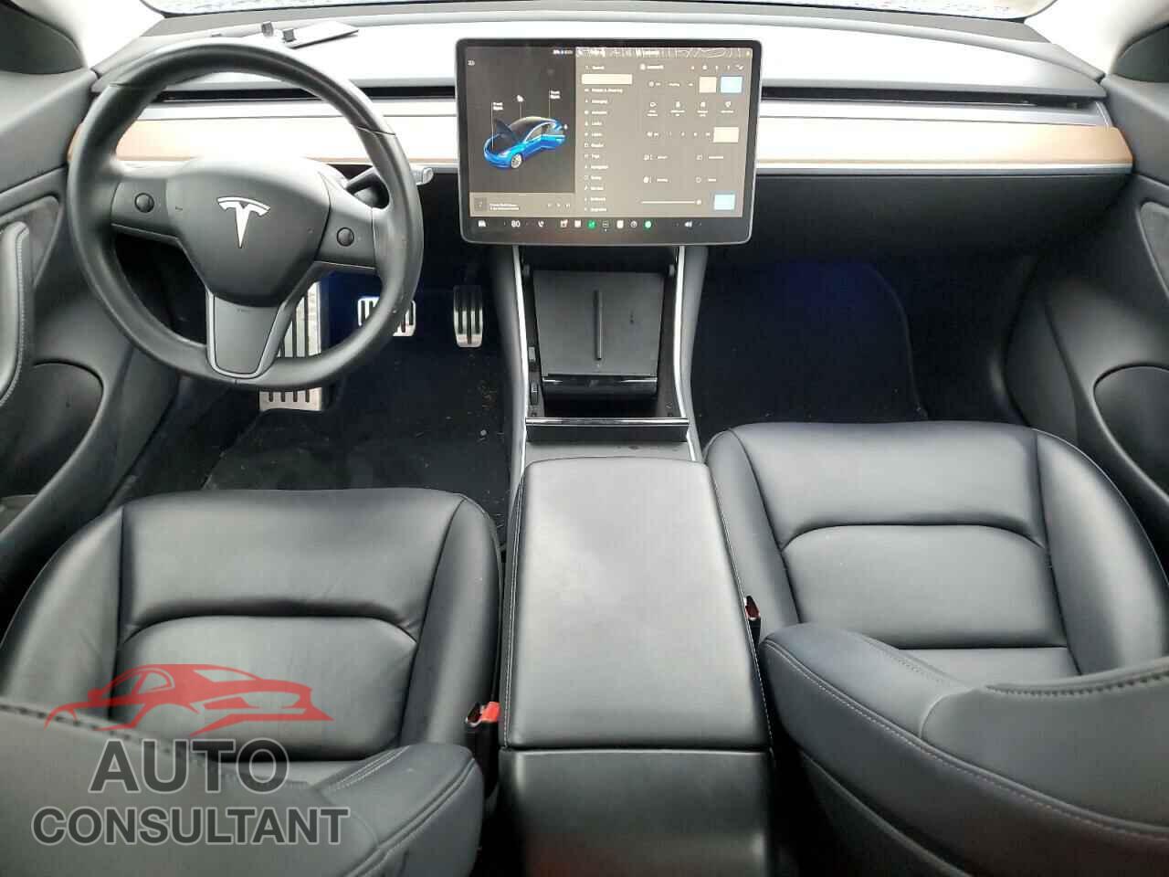 TESLA MODEL 3 2018 - 5YJ3E1EB3JF117556