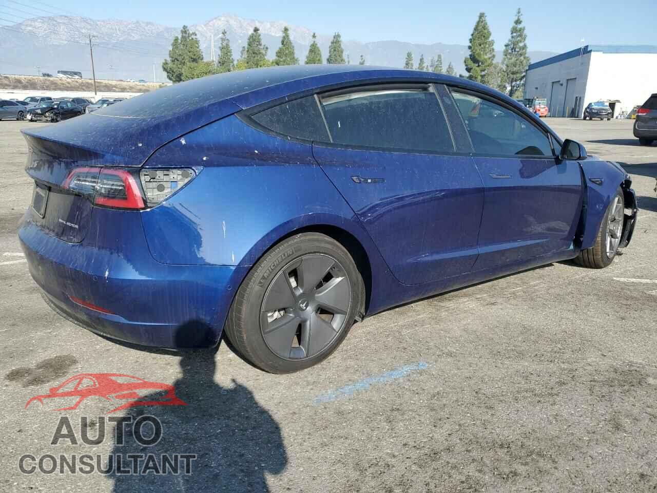 TESLA MODEL 3 2022 - 5YJ3E1EB3NF352416