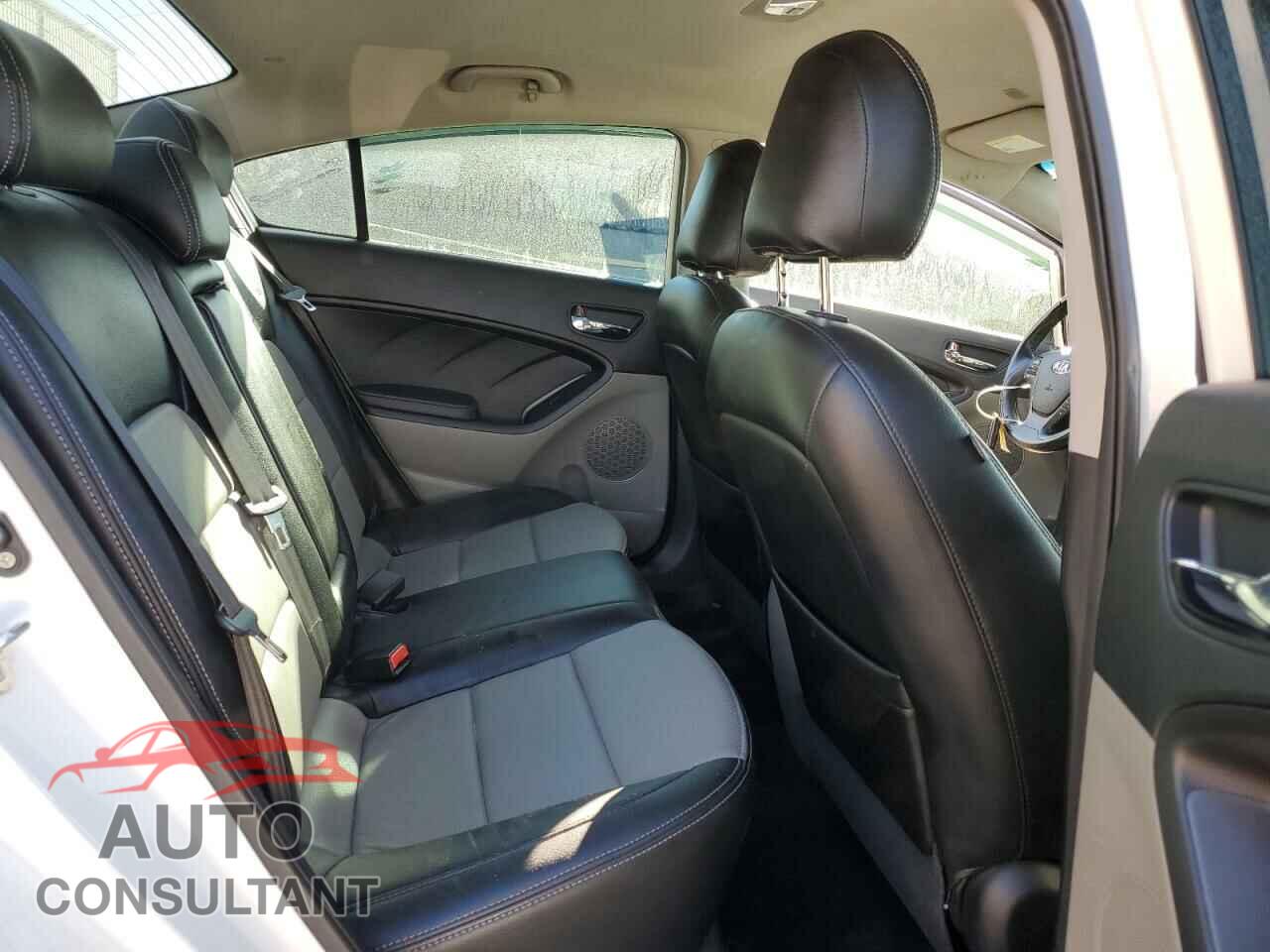 KIA FORTE 2014 - KNAFX4A86E5120426