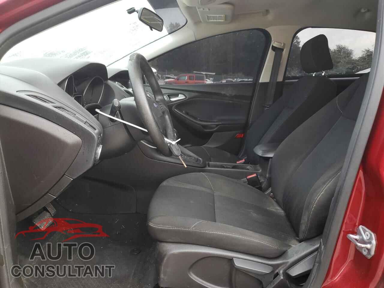 FORD FOCUS 2016 - 1FADP3F26GL293182