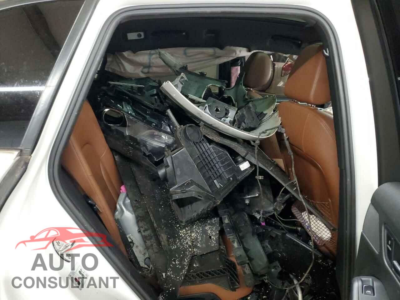 AUDI Q5 2012 - WA1DKAFP2CA080187