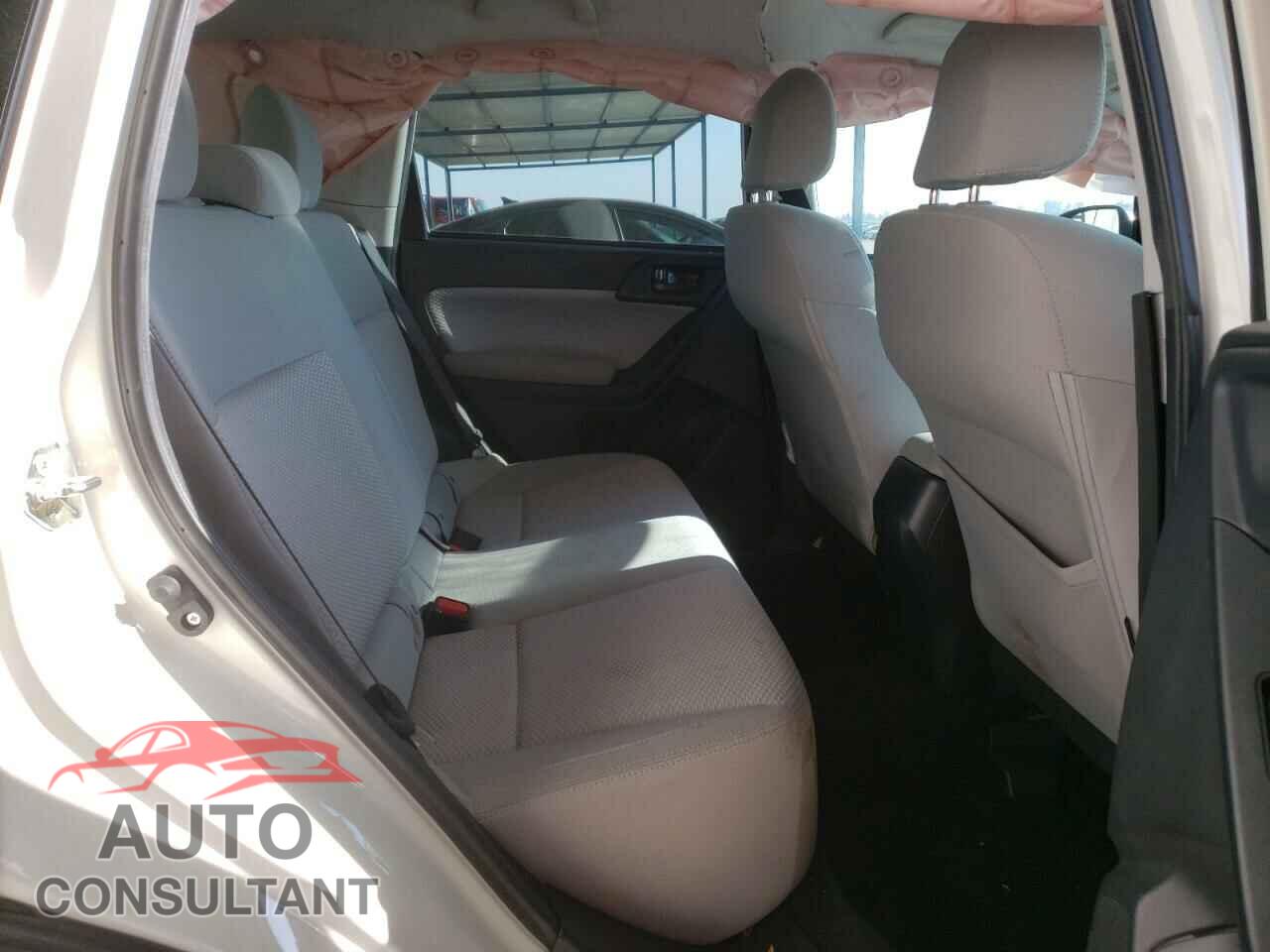 SUBARU FORESTER 2017 - JF2SJAAC8HH522717