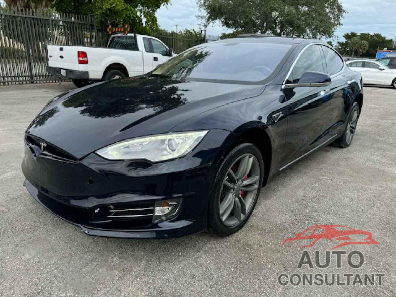 TESLA MODEL S 2014 - 5YJSA1H13EFP40997