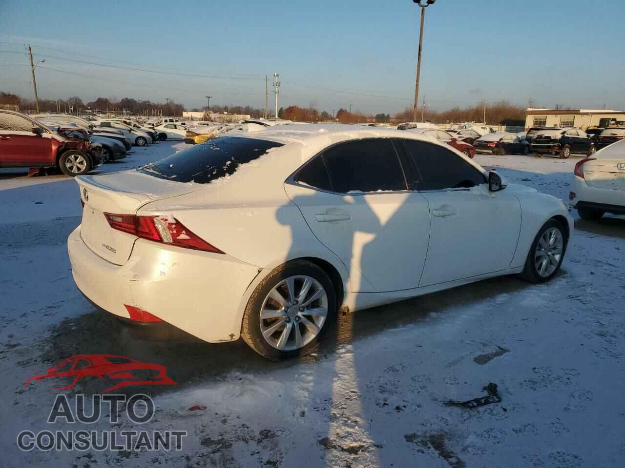 LEXUS IS 2015 - JTHCF1D27F5028109