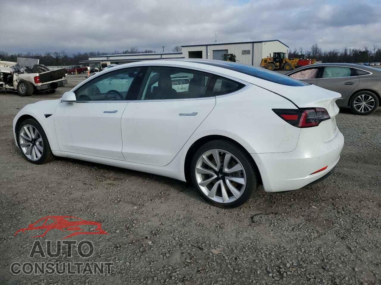 TESLA MODEL 3 2018 - 5YJ3E1EB0JF134069