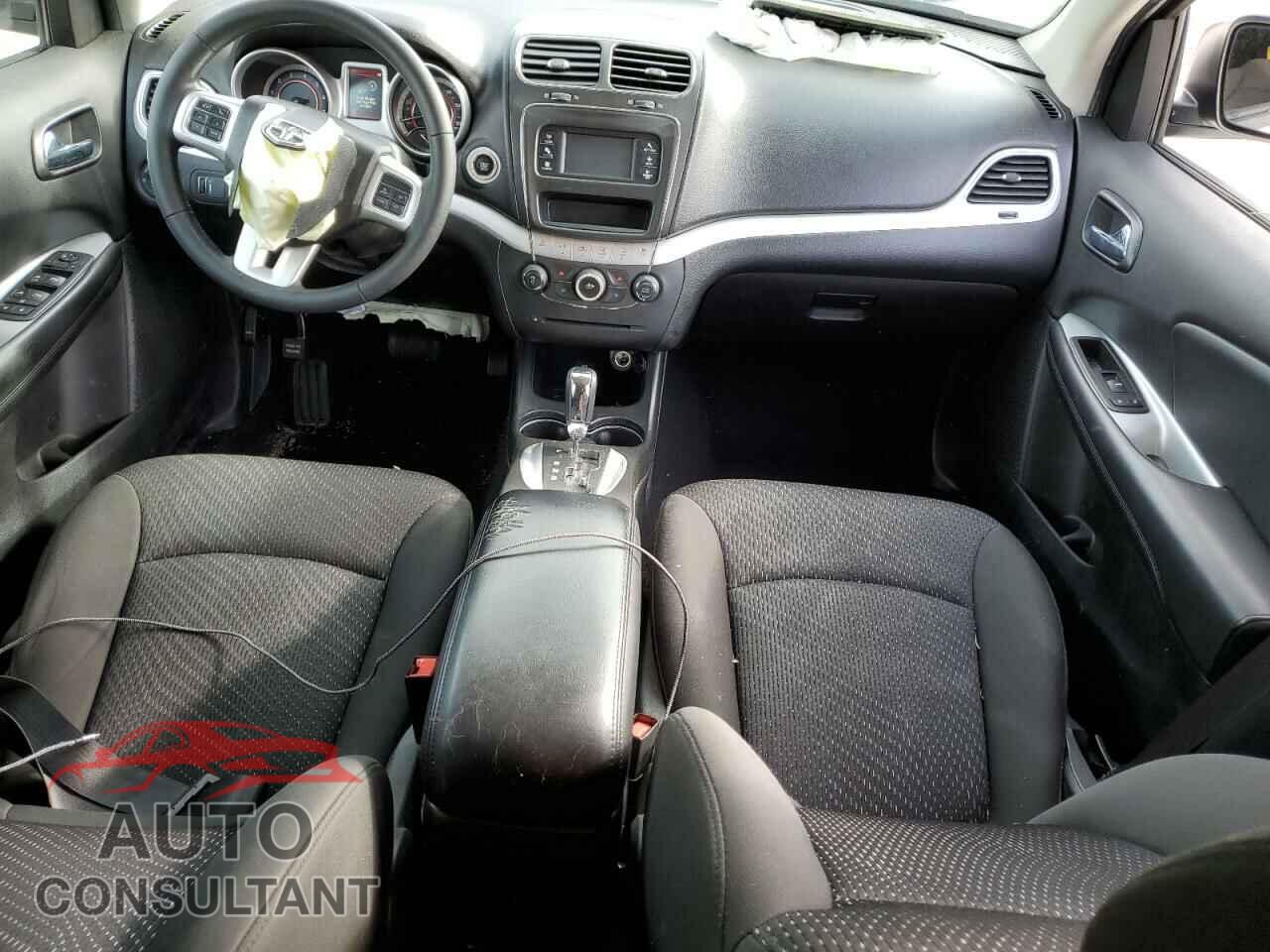 DODGE JOURNEY 2019 - 3C4PDCBB1KT783936
