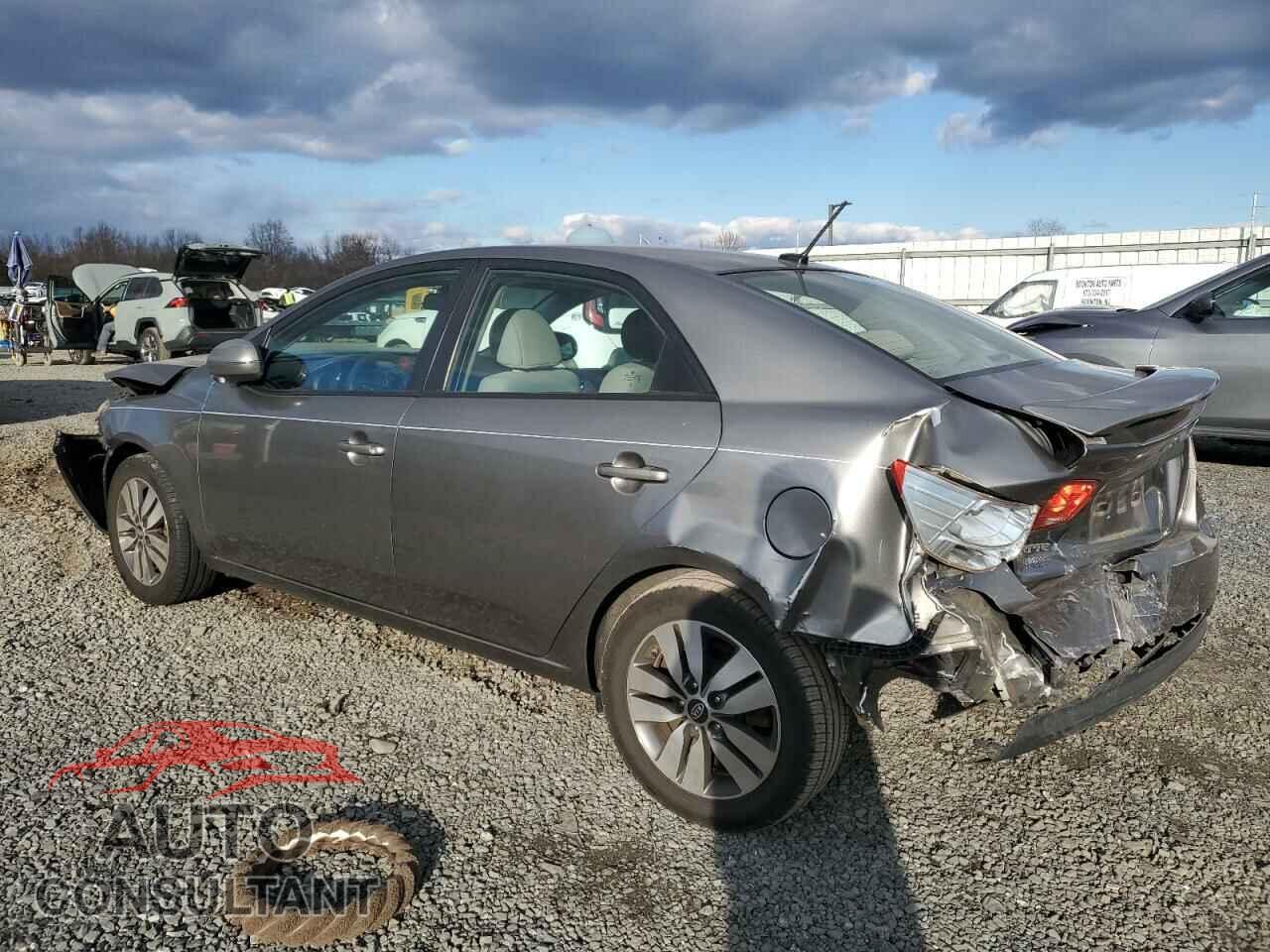KIA FORTE 2013 - KNAFU4A25D5662930