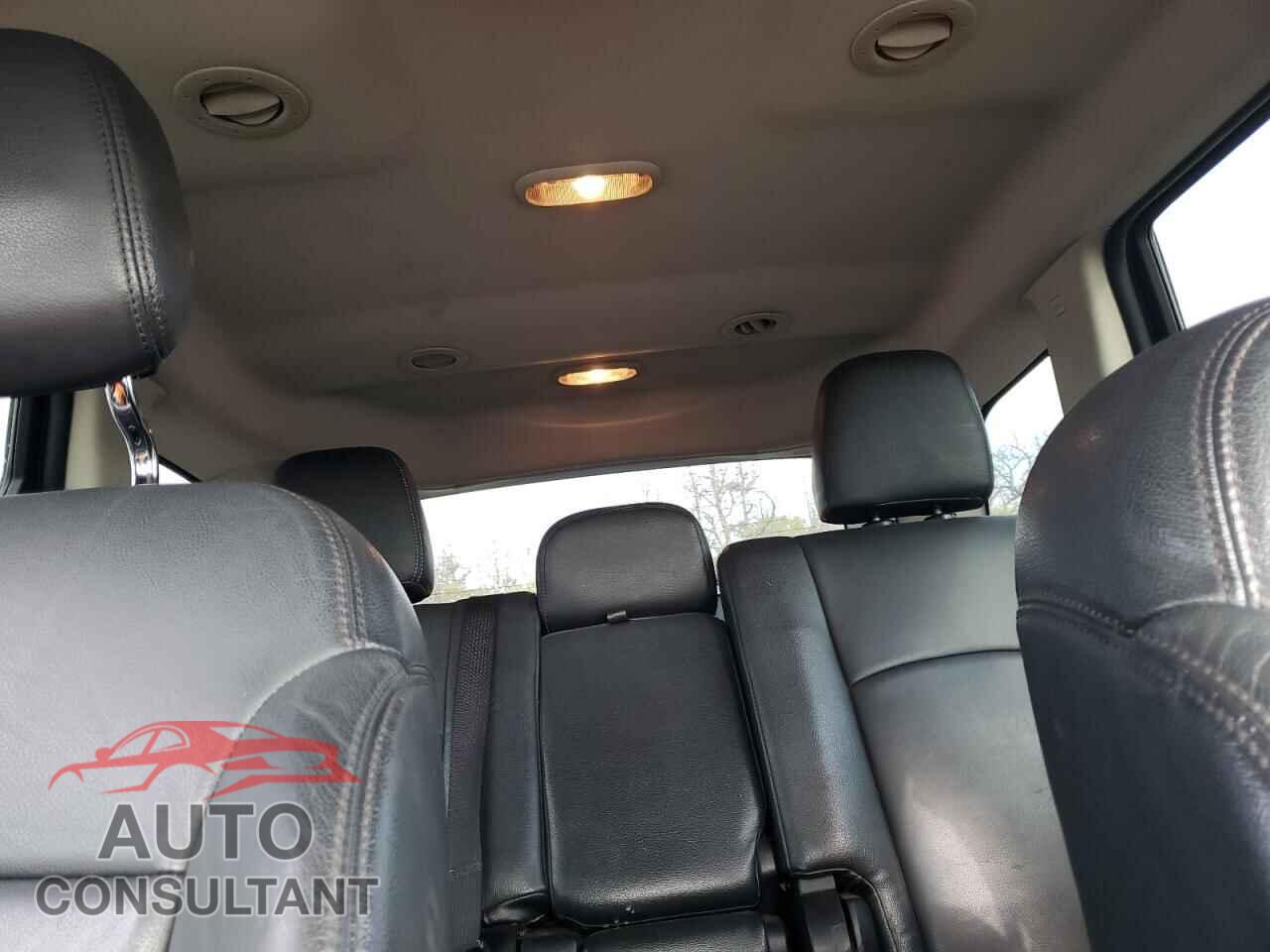 DODGE JOURNEY 2012 - 3C4PDCAB9CT275989