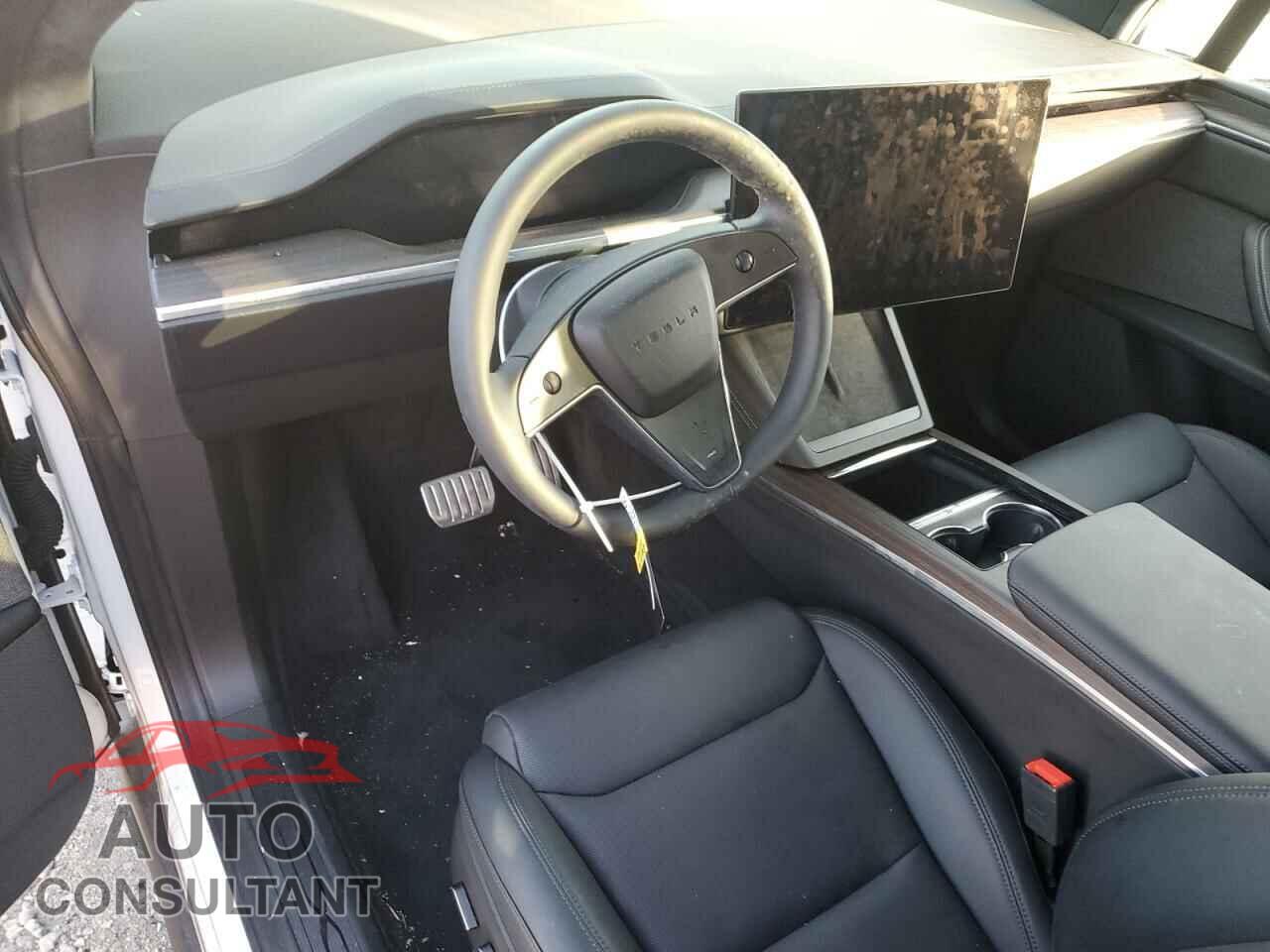 TESLA MODEL X 2023 - 7SAXCAE58PF422967