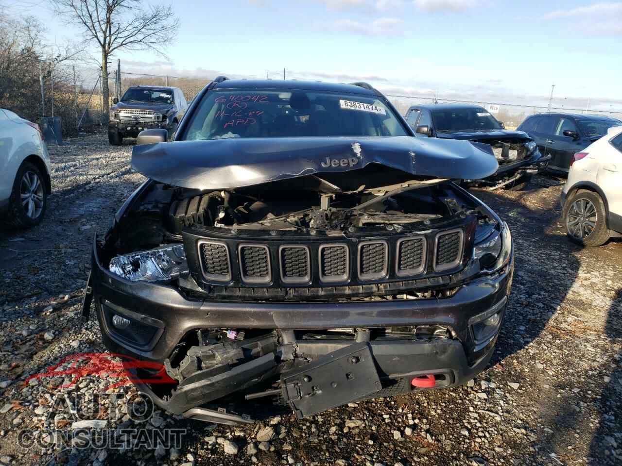 JEEP COMPASS 2018 - 3C4NJDDB6JT150754