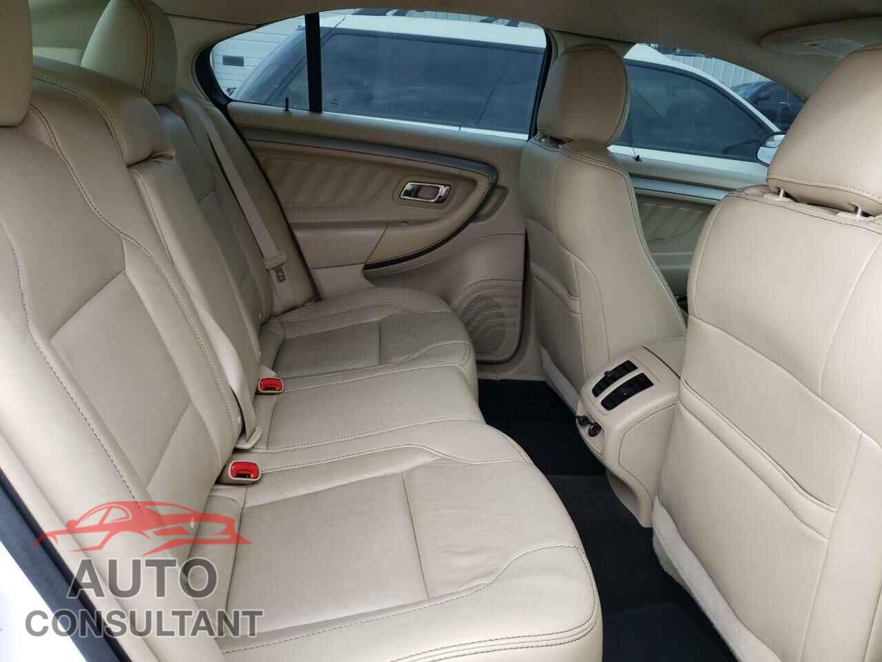 FORD TAURUS 2014 - 1FAHP2E86EG153091
