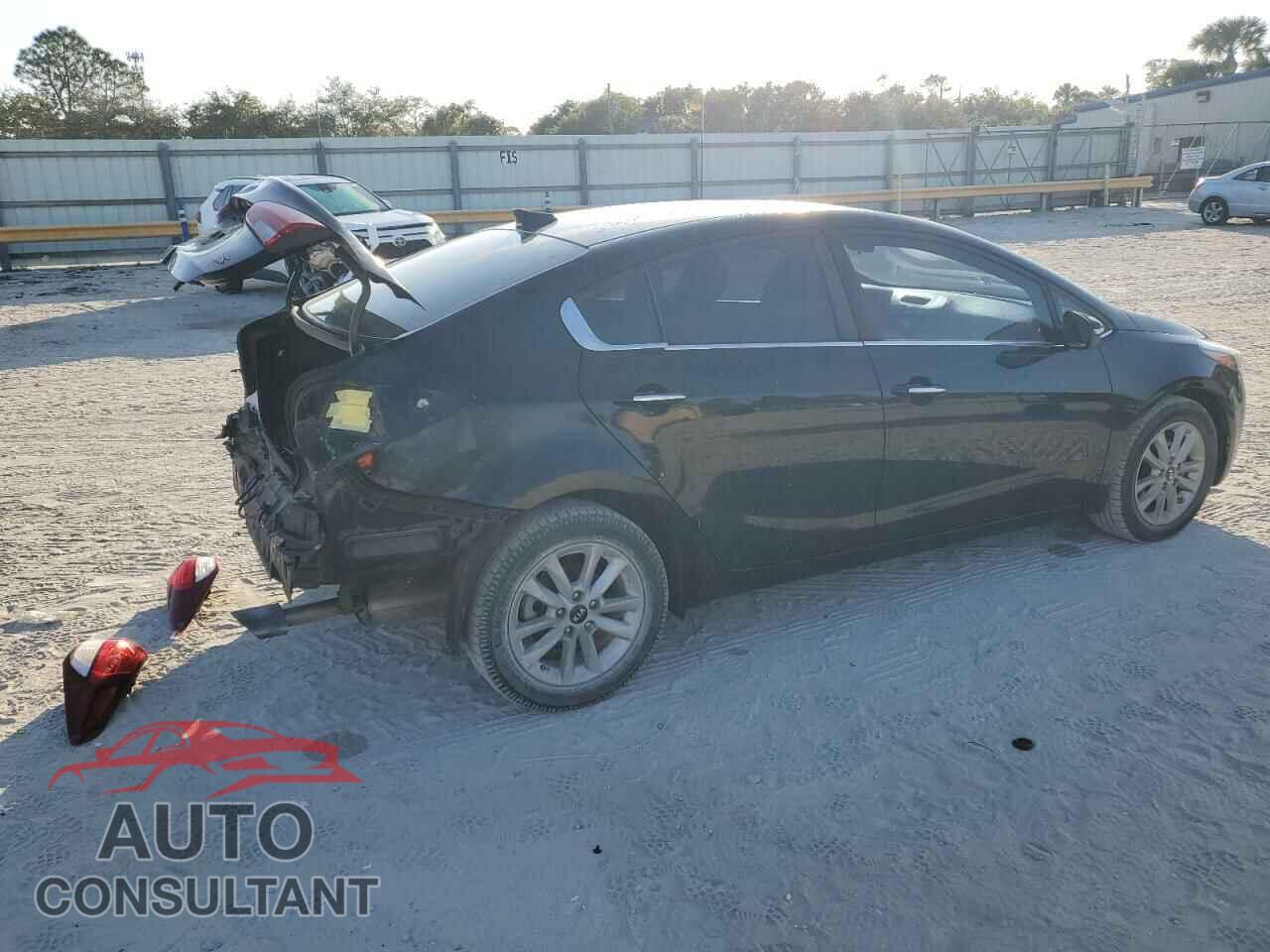 KIA FORTE 2017 - 3KPFL4A76HE090830
