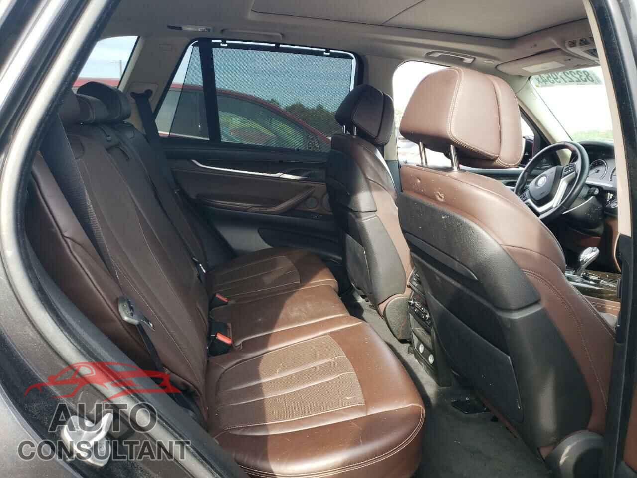 BMW X5 2014 - 5UXKR6C54E0C03832